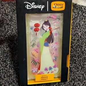 Disney Otter Box iphone 8/7 Mulan